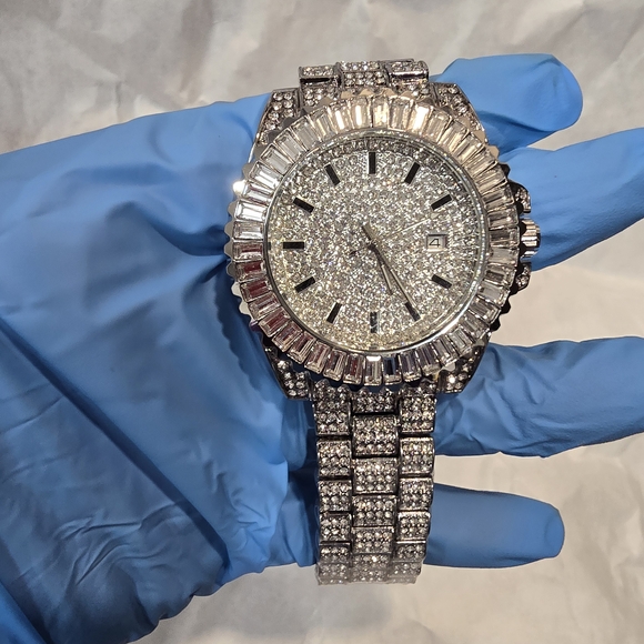 Bezel Bling KingIced Out Watch - Silver Tone VVS CZ 40mm Rotating Bezel
